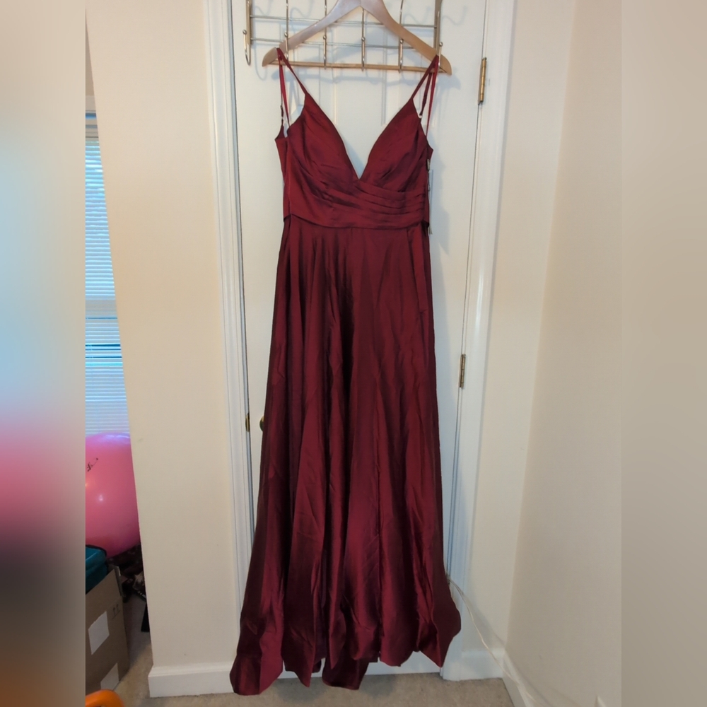 La Femme Burgundy Maxi Dress Sz 6